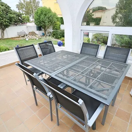 Peni Grande Villa *